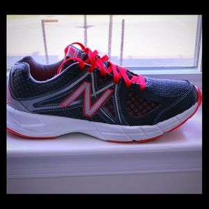 New balance gym shoes